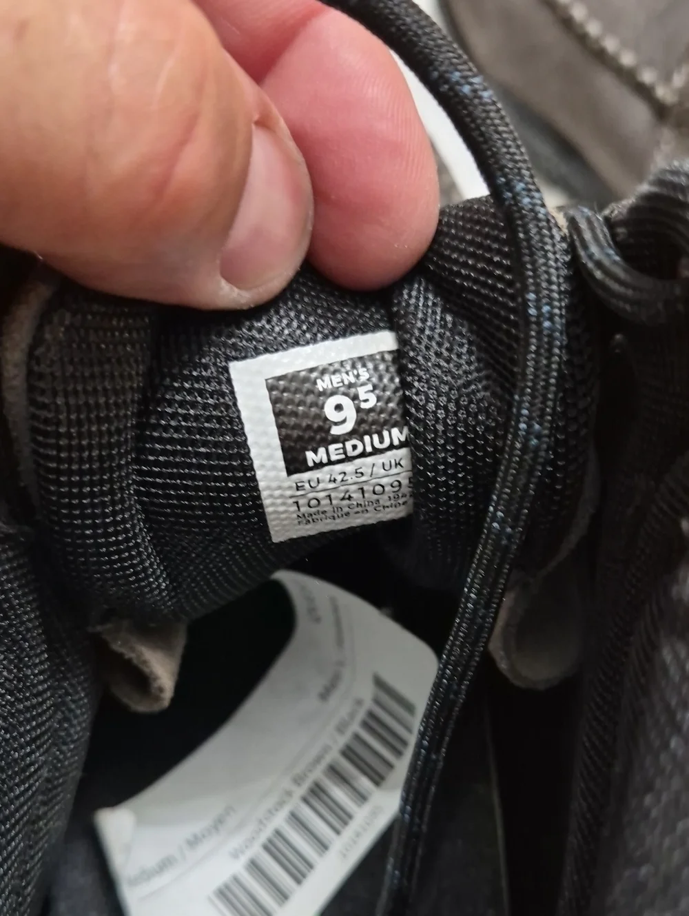 Kuru Quest Men's Sz 9.5 M Hiking Trail Boots $189